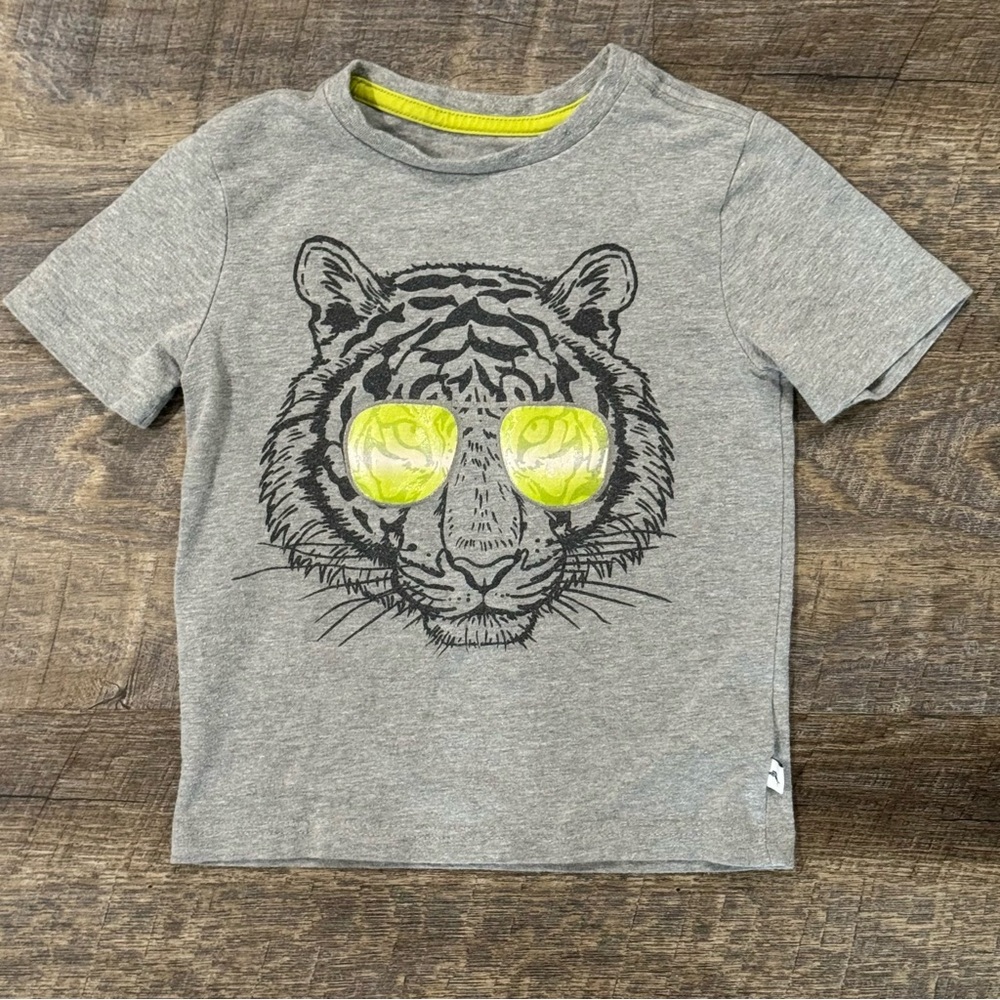 Tommy Bahama Tiger Graphic Kids T-Shirt